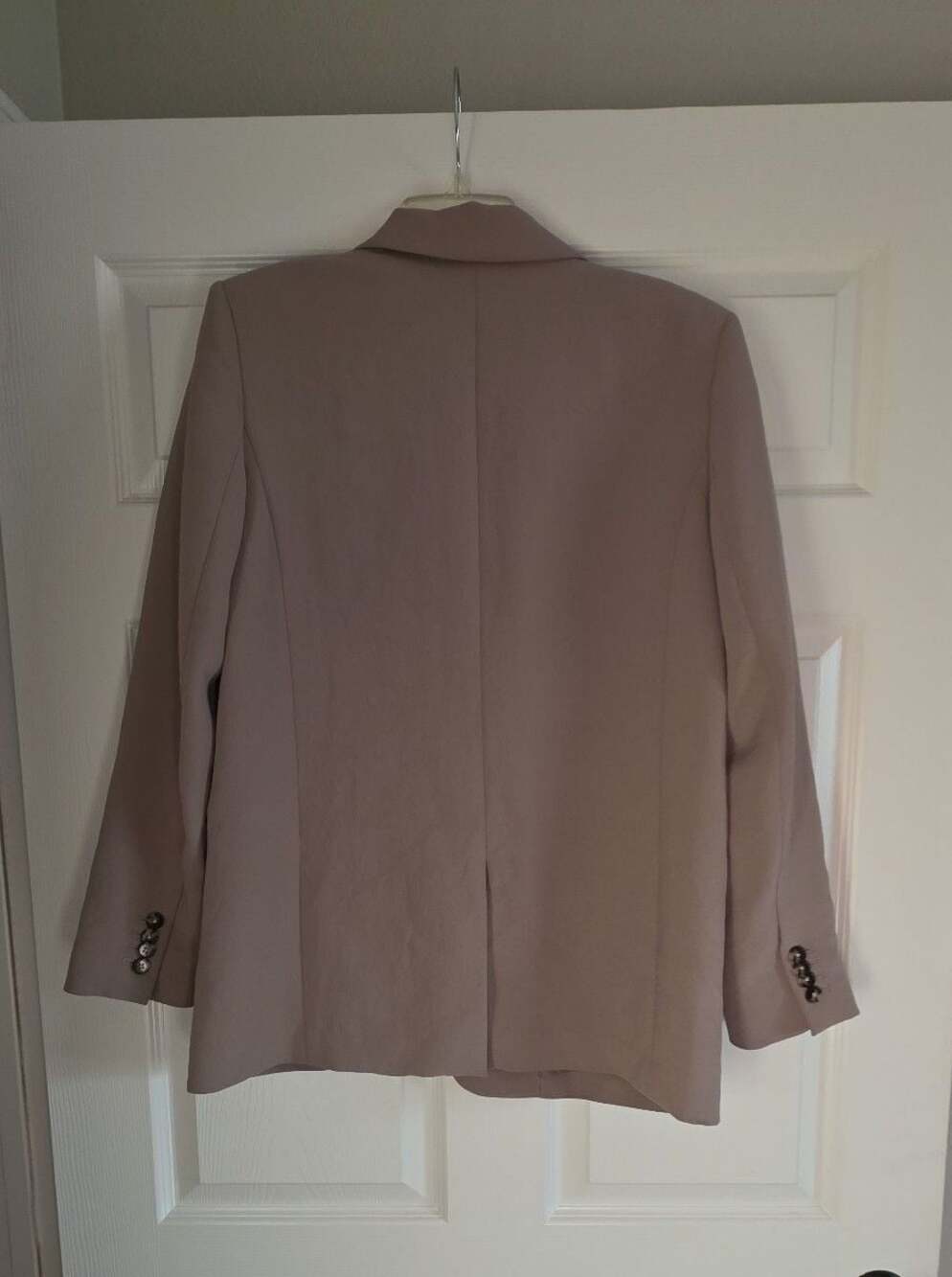 Aritzia Wilfred Generation Blazer Textured Crepette Taupe Size 6 - Picture 3 of 12